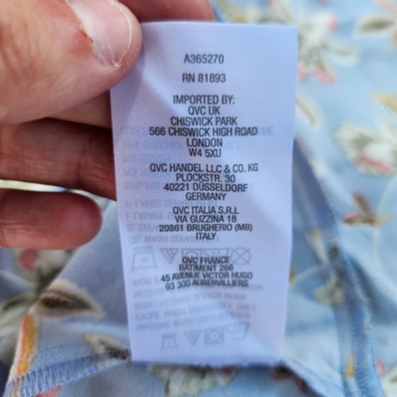 Denim & Co. Printed Sleeveless Tank Top Flutter Bottom Blue Floral X-Small NWOT - Picture 12 of 14